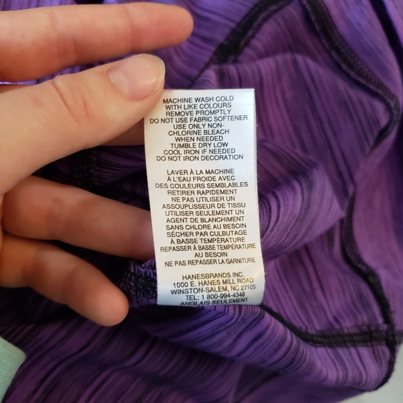 Champion Pull Over Sweater - Picture 6 of 9